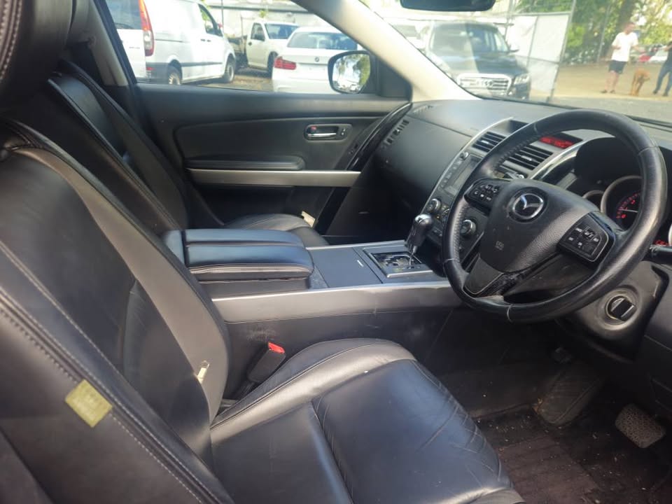 2011 Mazda CX9 Sports Luxury easy finance 10.jpg